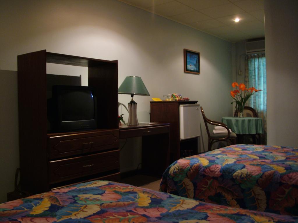 Ambassador Hotel & Casino Paramaribo Pokoj fotografie